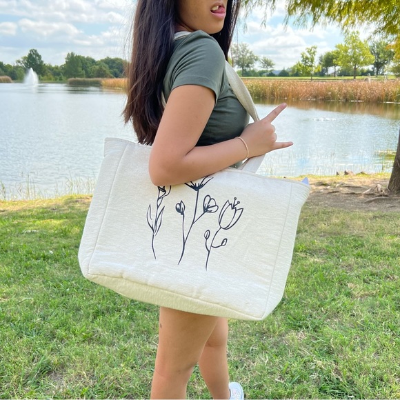 Large Cotton Canvas Tote - Picture 12 of 13